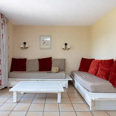 Palombes - Joli Piscine 公寓