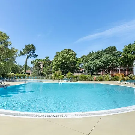 Le Gouic Joli Piscine Apartment *